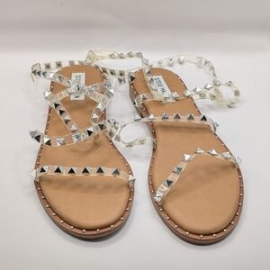 Steve Madden Sandals 9.5 Pyramid Stud Detail